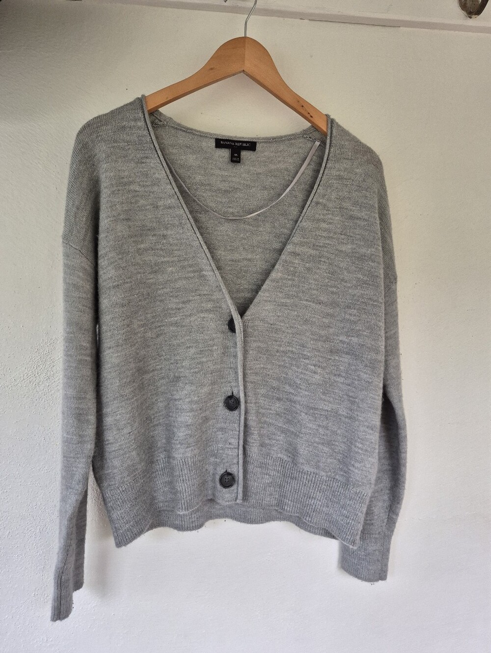 Banana Republic Super Soft Cardigan Medium Light Grey